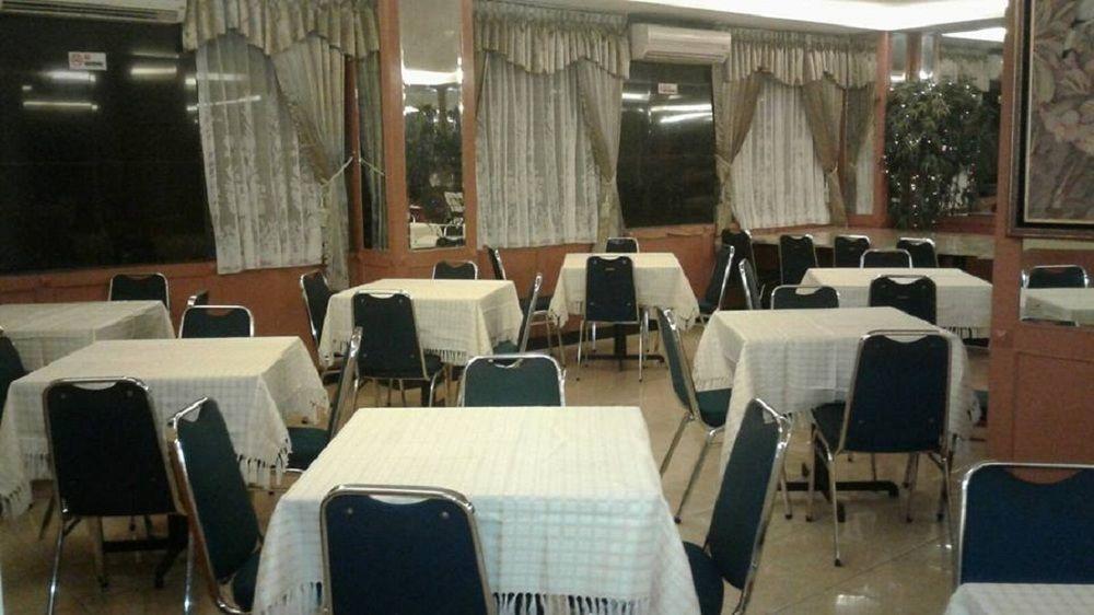 Plaza Hotel Harco Mangga Dua Jakarta Kültér fotó
