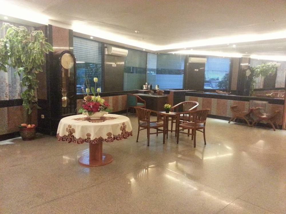 Plaza Hotel Harco Mangga Dua Jakarta Kültér fotó