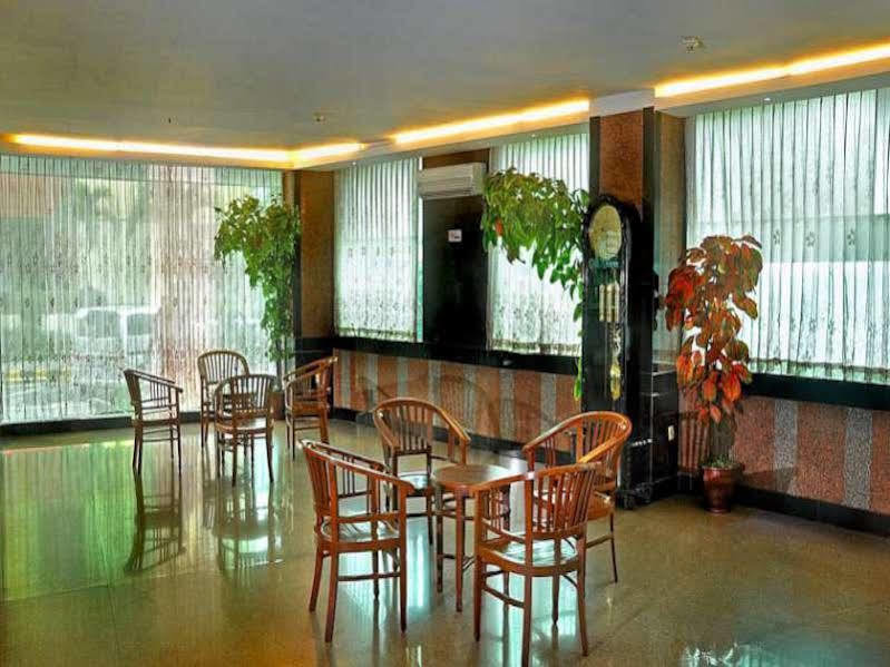 Plaza Hotel Harco Mangga Dua Jakarta Kültér fotó